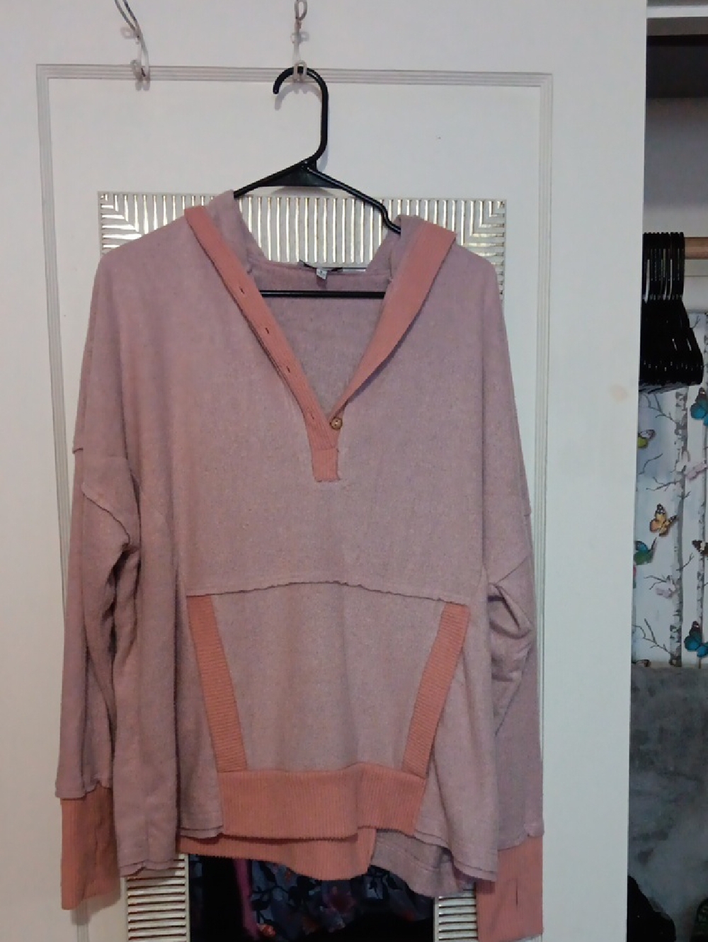 white birch Dusty Rose & Rose-Pink V-Neck Hooded Sweater